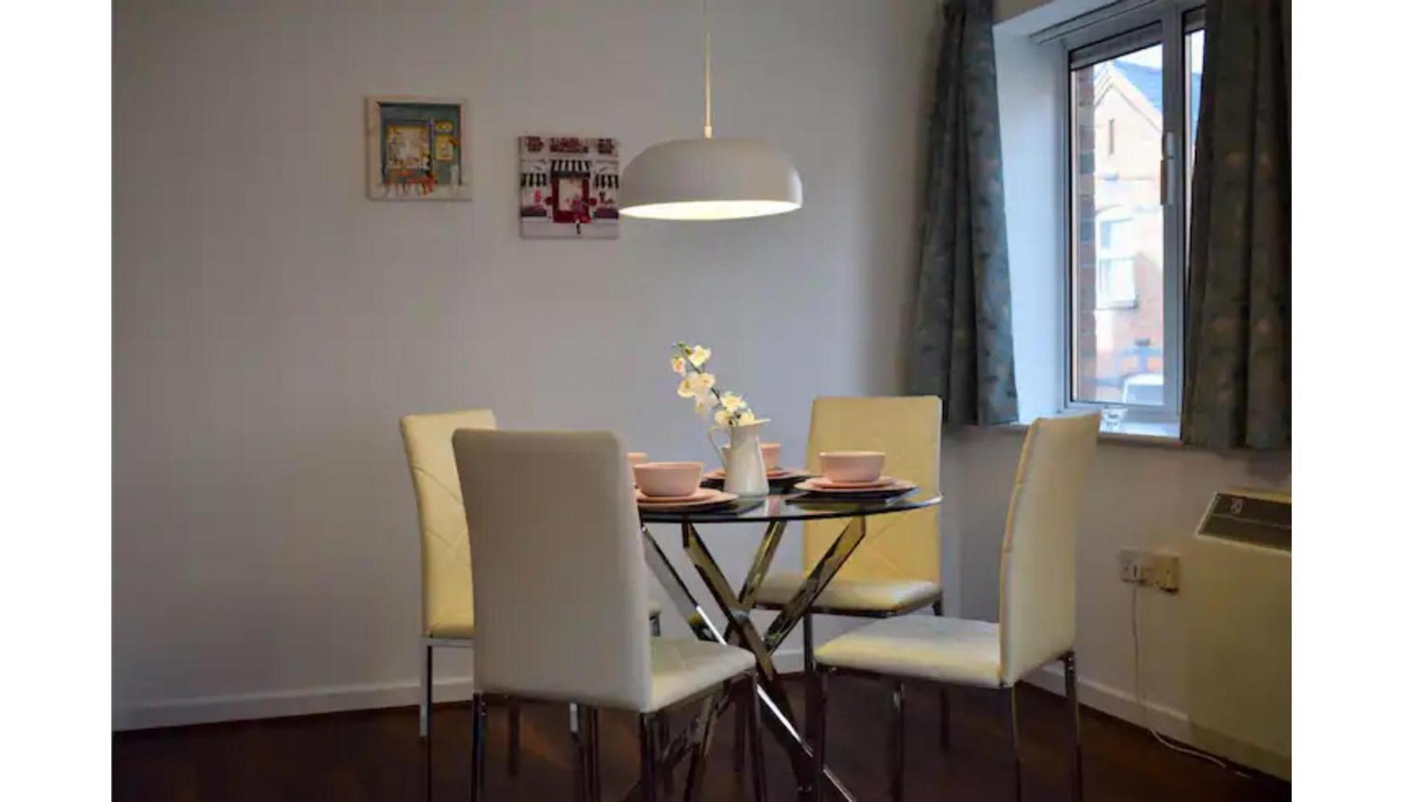 2 Bedroom Apartment Near Historical Christchurch Dublin Exterior photo