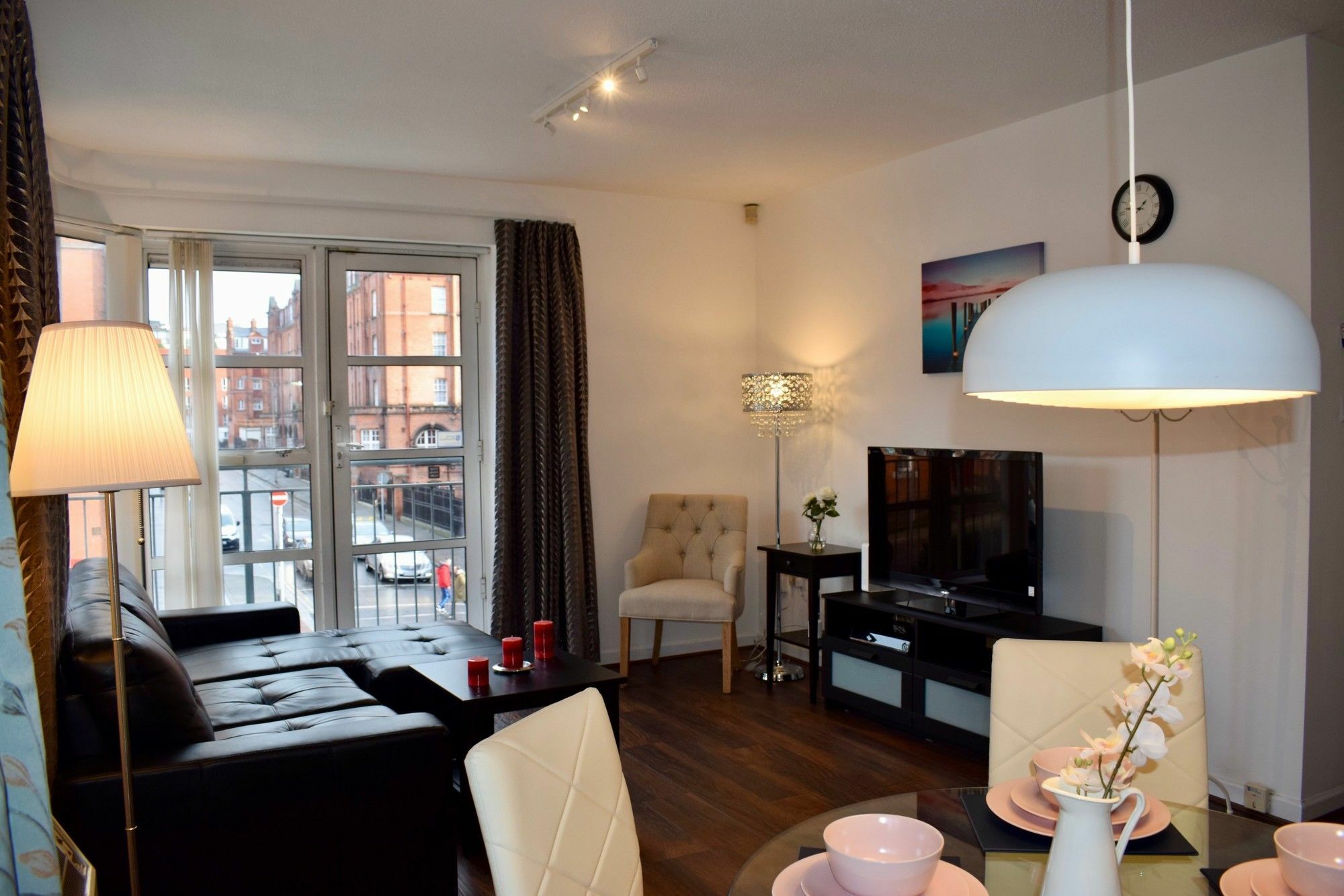 2 Bedroom Apartment Near Historical Christchurch Dublin Exterior photo